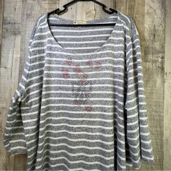 Wishing You A Very Magical Season 3X Christmas Gray & White Striped Sweater - Picture 4 of 11